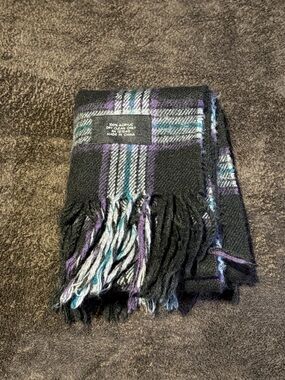 London Fog Shadow Plaid Scarf